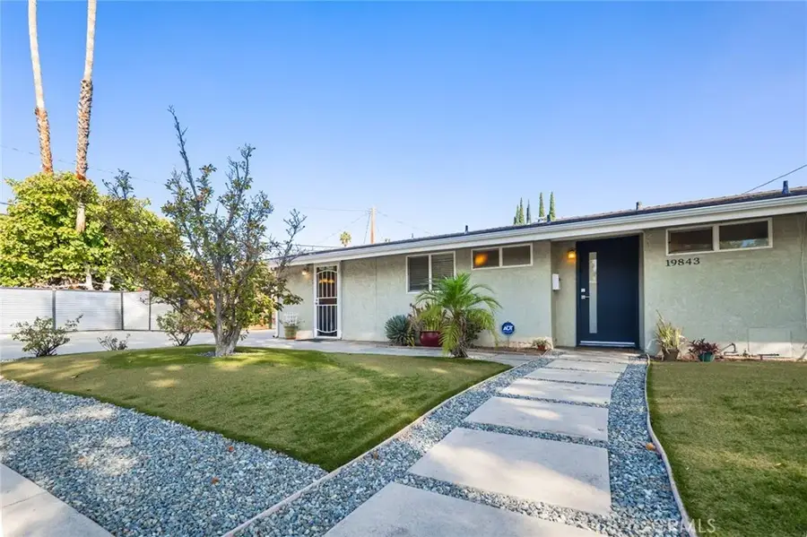 19843 Delano, Woodland Hills, CA 91367 - #2