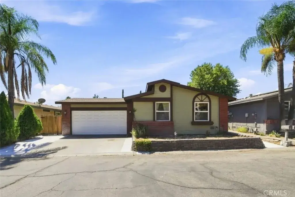 31977 Quartz Lane, Castaic, CA 91384 - #1