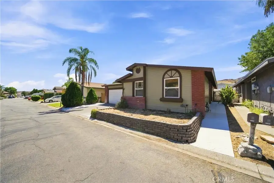 31977 Quartz Lane, Castaic, CA 91384 - #2
