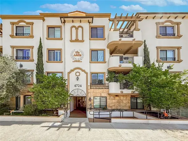 4724 Kester #109, Sherman Oaks, CA 91403