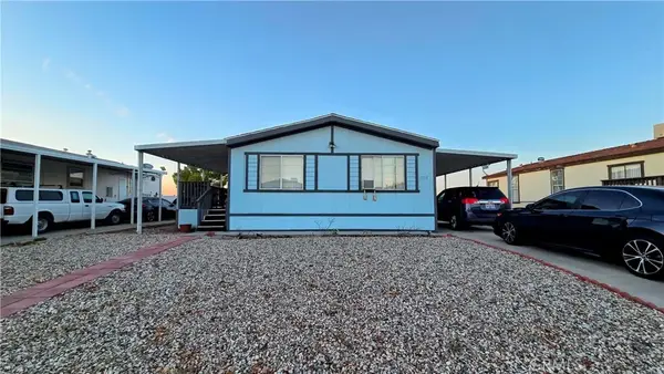2103 Markey #8, Rosamond, CA 93560