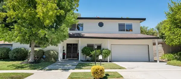 22445 Dardenne, Calabasas, CA 91302