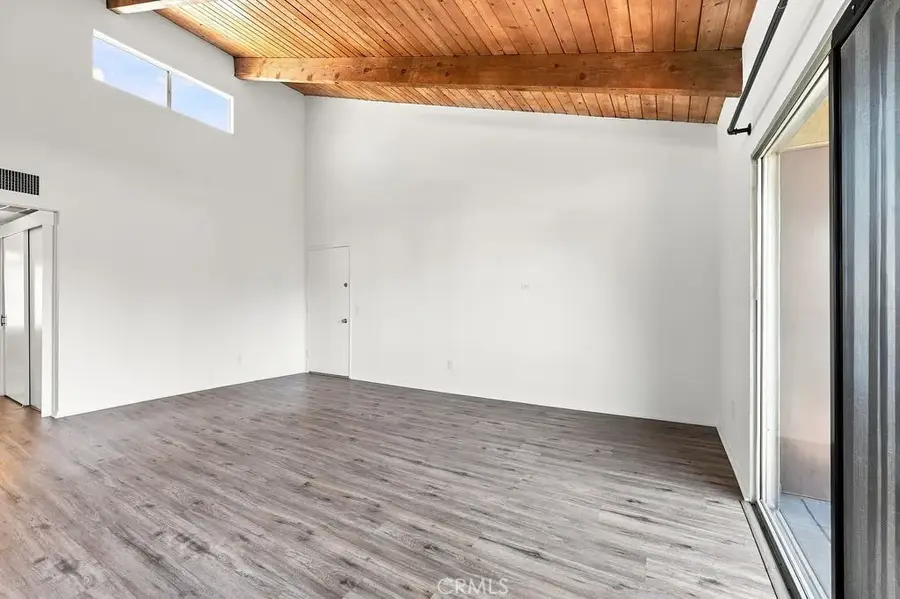 18350 Hatteras #211, Tarzana, CA 91356 - #2