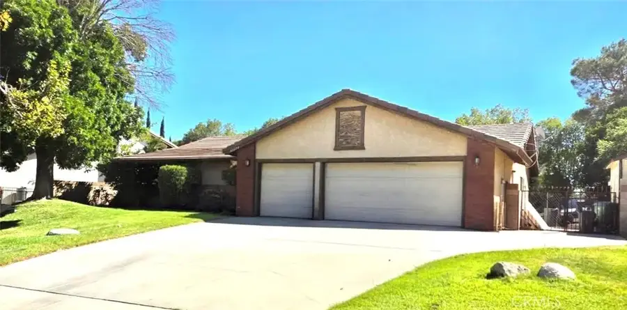 42220 Woodstone, Lancaster, CA 93536 - #2