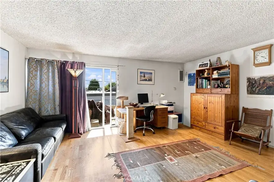 11550 Nebraska Avenue #204, Los Angeles, CA 90025 - #3