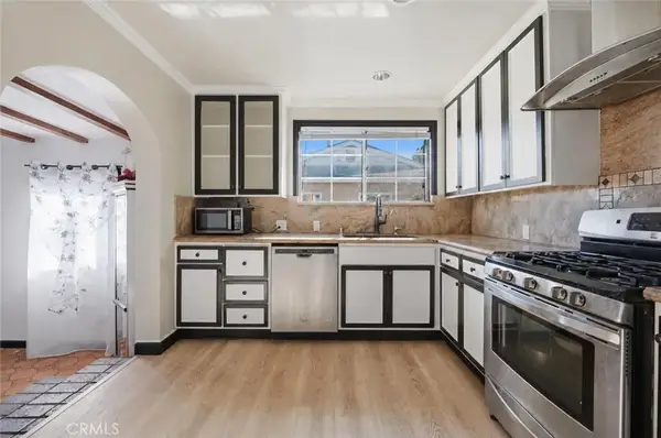 13532 Pierce St, Pacoima, CA 91331
