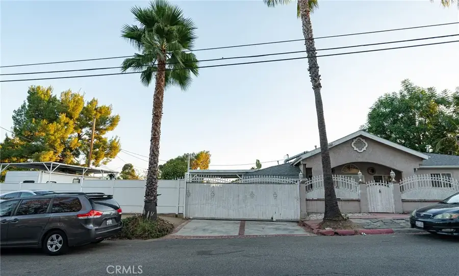 13150 Aztec, Sylmar, CA 91342 - #2