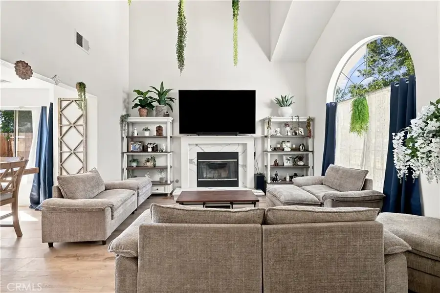 1342 Lightcap Street, Lancaster, CA 93535 - #3