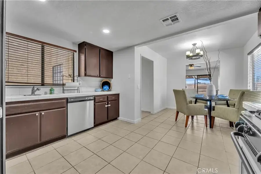 45115 18th Street West, Lancaster, CA 93534 - #3