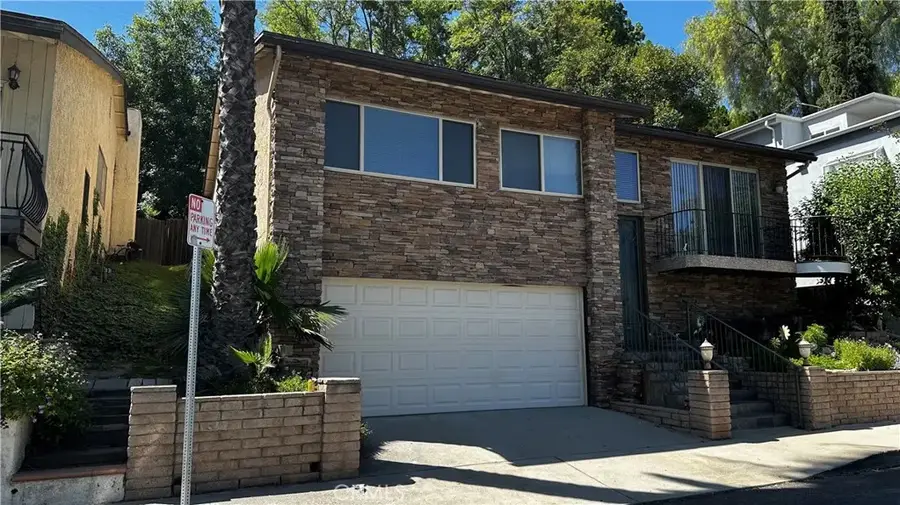5319 Tendilla, Woodland Hills, CA 91364 - #2