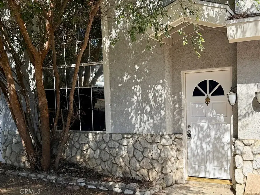 9326 Rowell, Chatsworth, CA 91311 - #2