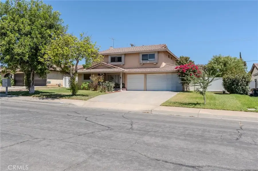 1665 N Fillmore Ave, Rialto, CA 92376 - #3