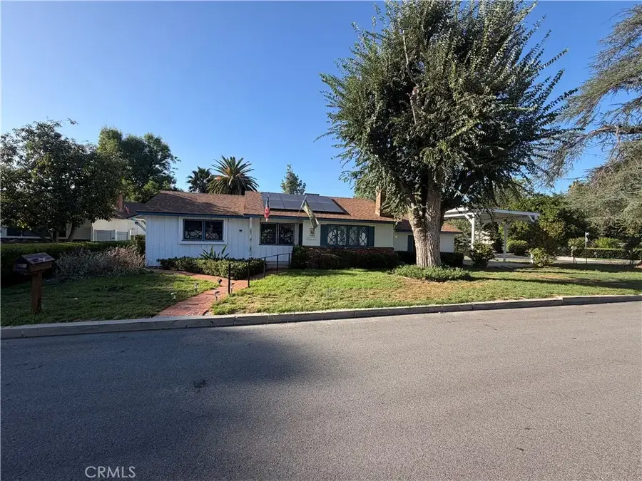 23141 Gonzales, Woodland Hills, CA 91367 - #3
