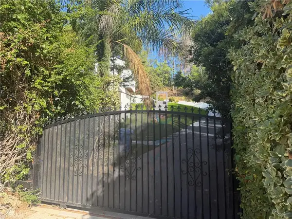 10 Coolwater Road, West Hills, CA 91307