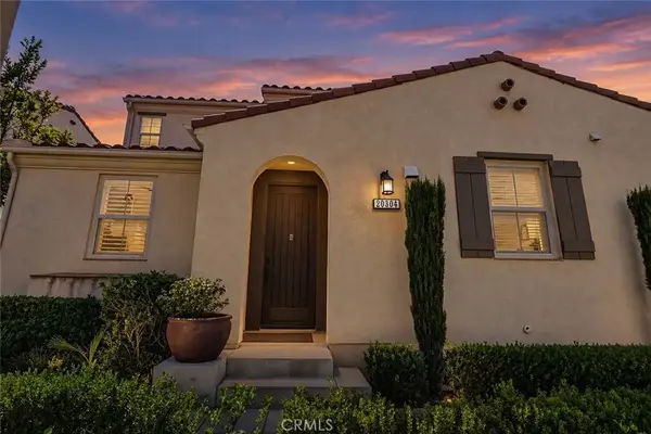 20304 Pienza Lane, Porter Ranch, CA 91326