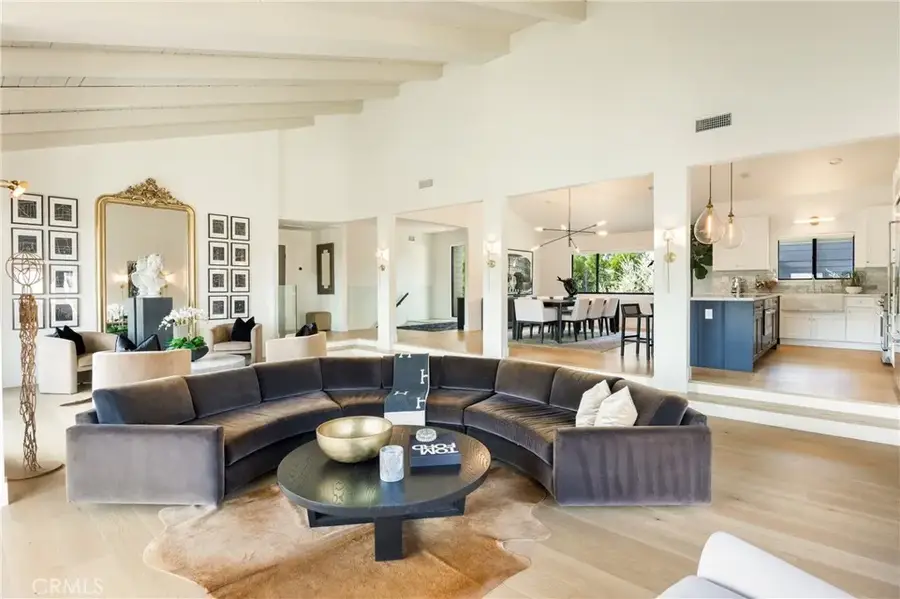4234 Alhama Drive, Woodland Hills, CA 91364 - #2