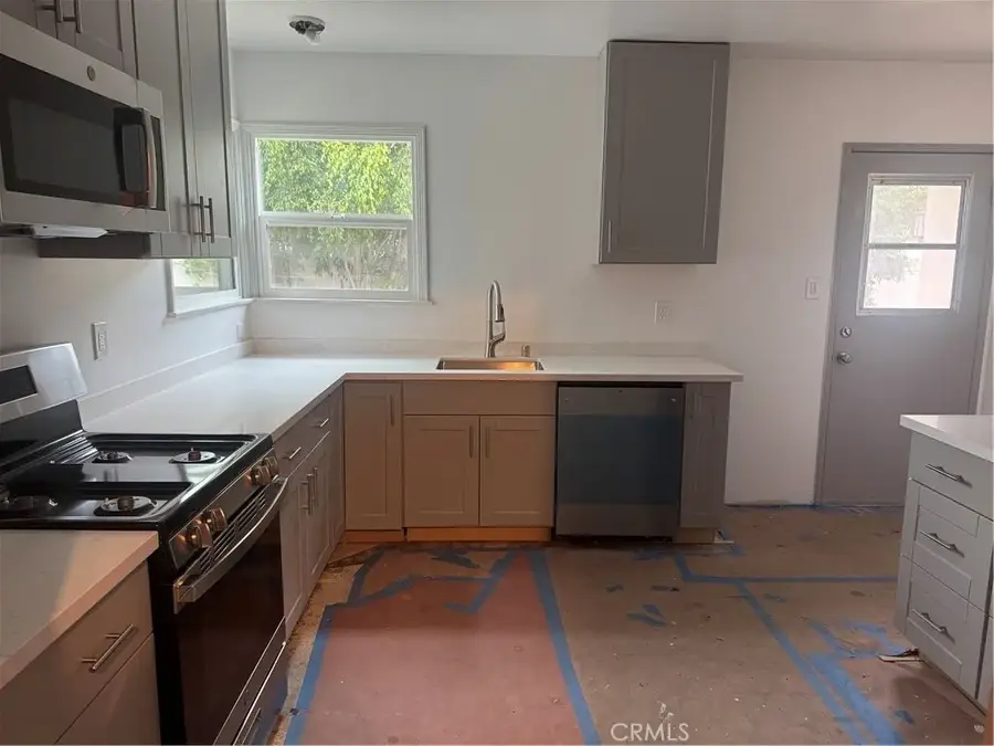 6016 Wilkinson, Valley Glen, CA 91606 - #3