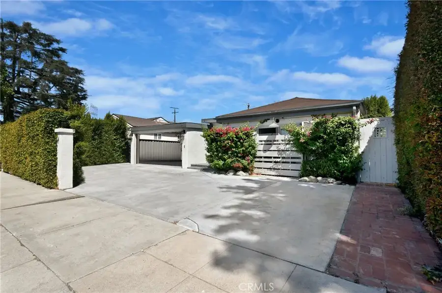 5546 Strohm, North Hollywood, CA 91601 - #2