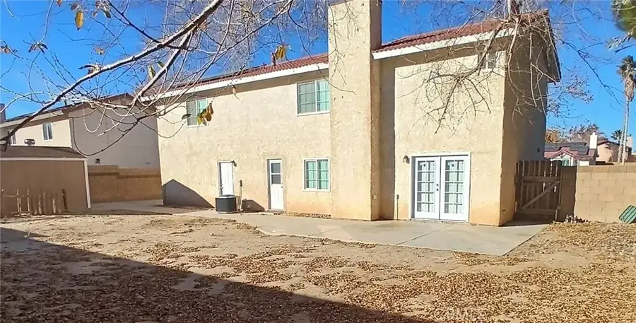 1642 Lauterbach, Lancaster, CA 93535 - #3