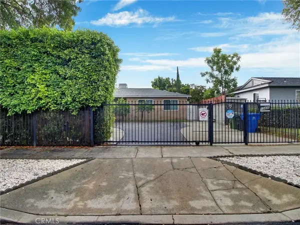 13448 Hart Street, Valley Glen, CA 91405