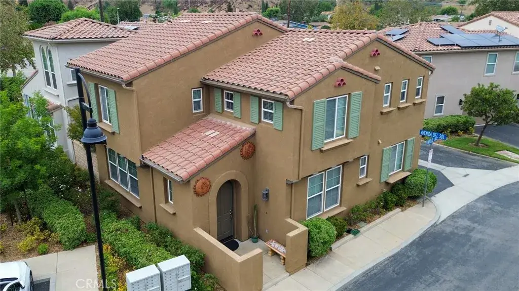 31771 Avenida Del Sol, Castaic, CA 91384 - #1