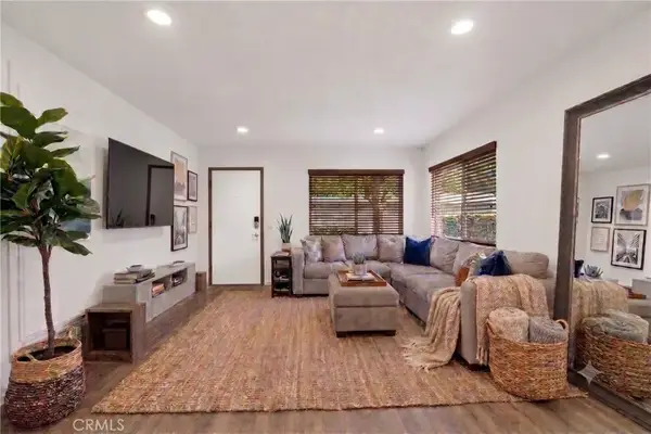 1346 E Hillcrest #40, Thousand Oaks, CA 91362