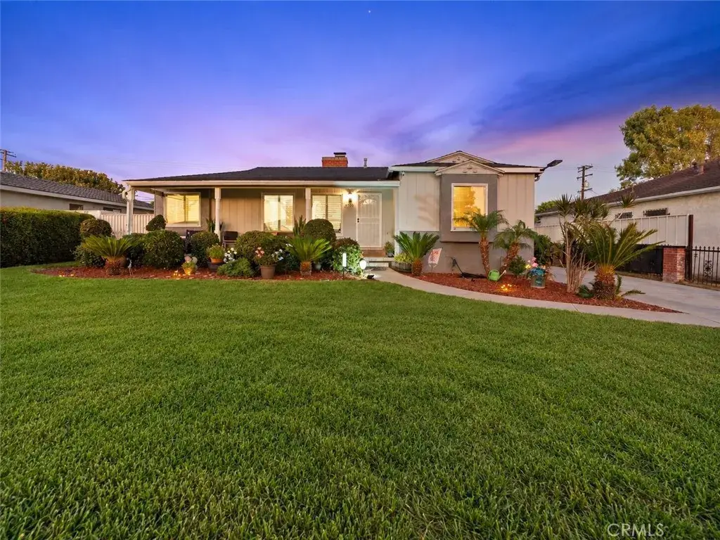 9700 S 5th, Inglewood, CA 90305 - #1