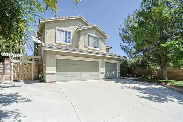 28611 Lupine St, Castaic, CA 91384