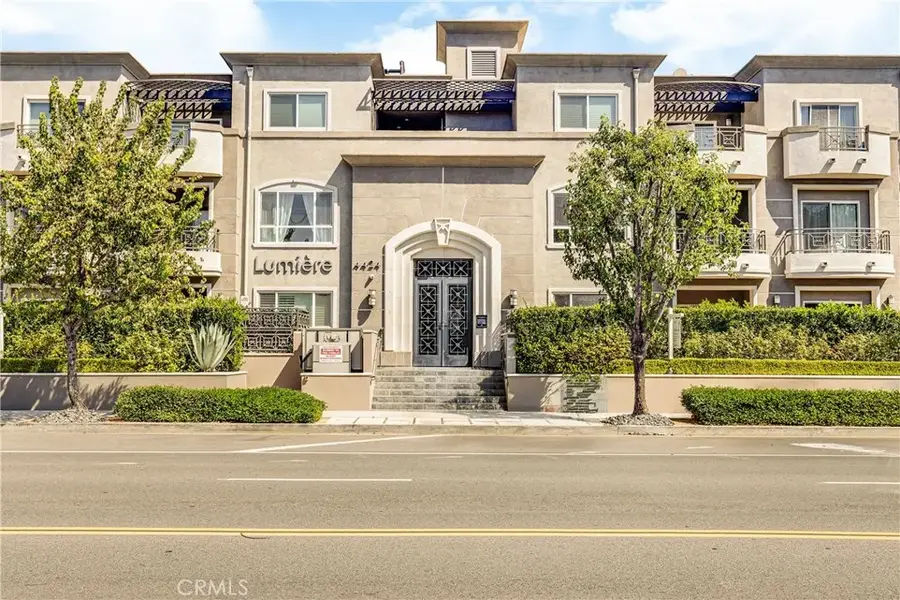 4424 Whitsett Avenue #110, Studio City, CA 91604 - #2