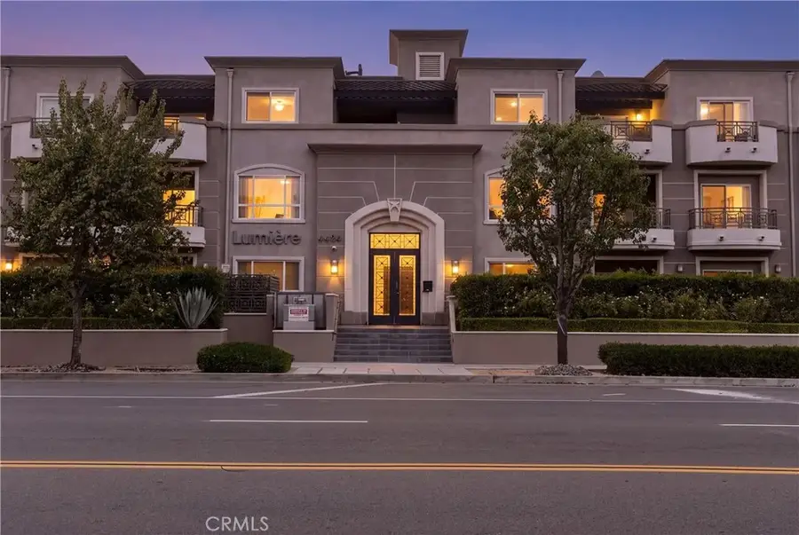 4424 Whitsett Avenue #110, Studio City, CA 91604 - #3