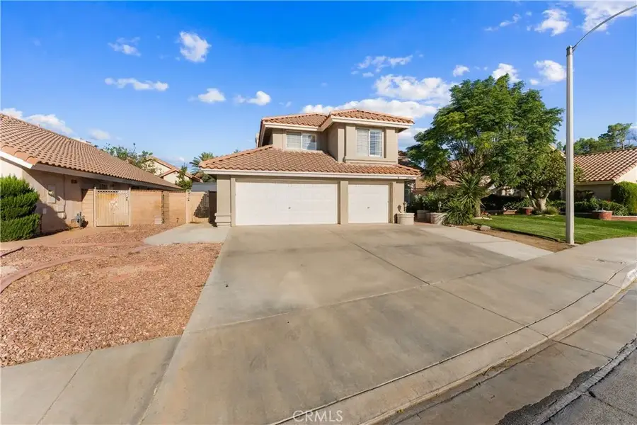 38706 La Mancha Court, Palmdale, CA 93550 - #3