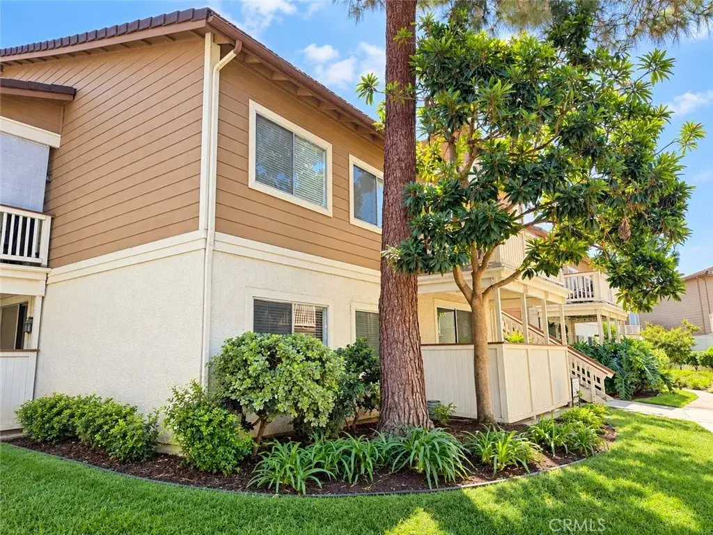 2456 Pleasant Way #A, Thousand Oaks, CA 91362 - #1