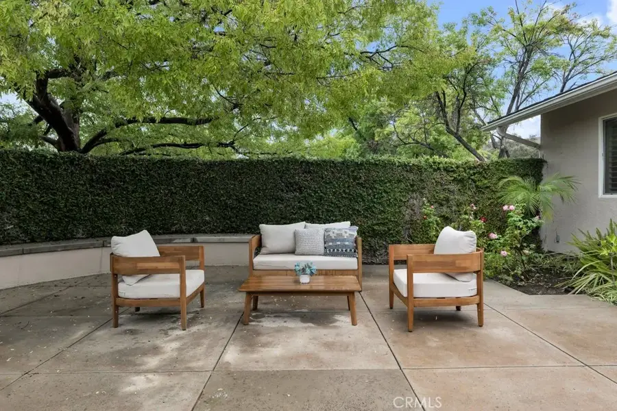 26106 Veva Way, Calabasas, CA 91302 - #3