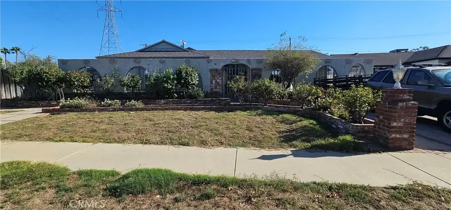 14900 Wolfskill, Mission Hills, CA 91345 - #2