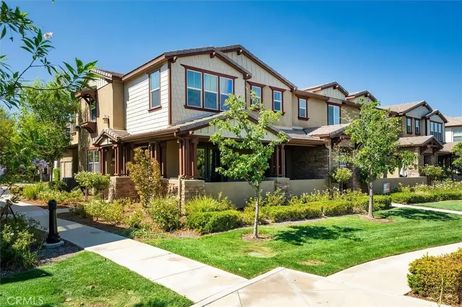 28600 Pietro Drive, Valencia, CA 91354 - #2