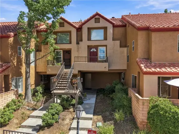 22617 Copper Hill #118, Saugus, CA 91350