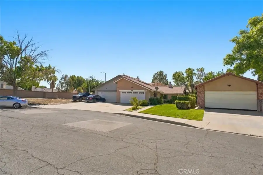 3458 Santa Barbara Court, Palmdale, CA 93550 - #2