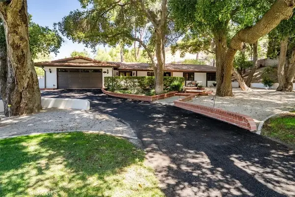 15737 Warm Springs, Canyon Country, CA 91387