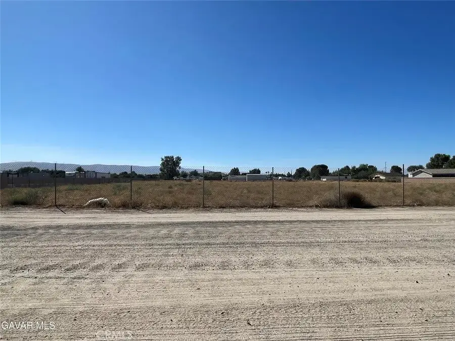 1 27th St West Off Columbia Way, Palmdale, CA 93551 - #2