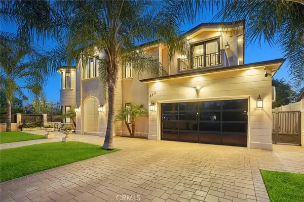 5513 Murietta Avenue, Sherman Oaks, CA 91401