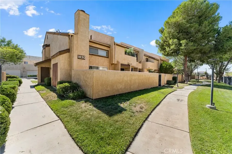1830 E Avenue J2 #3, Lancaster, CA 93535 - #3