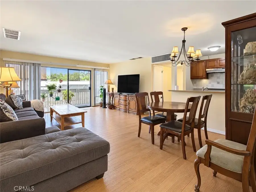 8601 International Avenue #135, Canoga Park, CA 91304 - #2