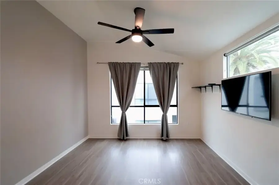 10700 W Octave, North Hollywood, CA 91601 - #2
