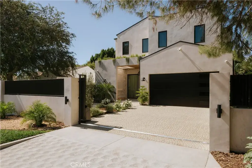14755 Hesby Street, Sherman Oaks, CA 91403 - #1