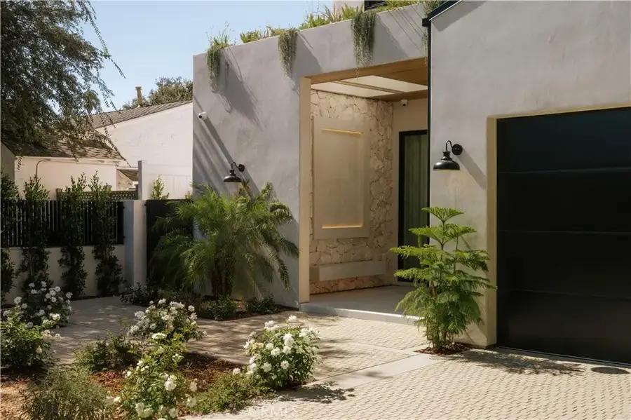 14755 Hesby Street, Sherman Oaks, CA 91403 - #2
