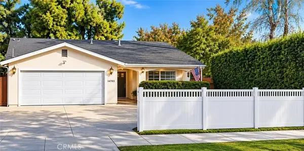 14703 Archwood, Van Nuys, CA 91405