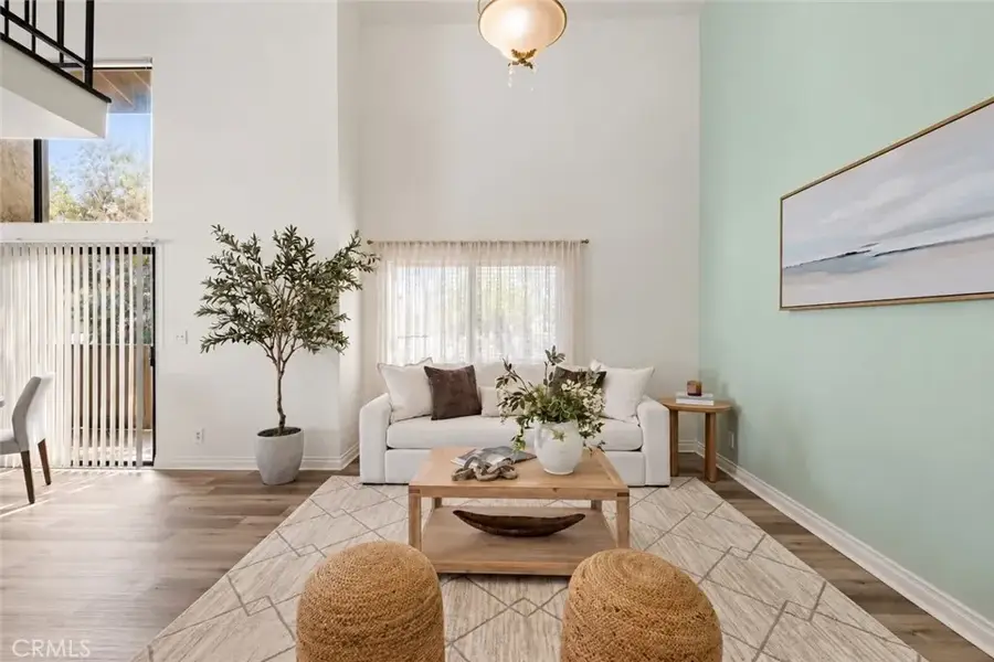 18433 Hatteras #507, Tarzana, CA 91356 - #2