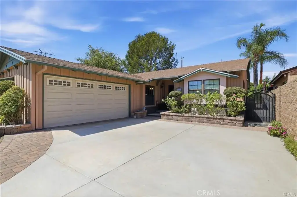 1221 N Lima Street, Burbank, CA 91505 - #1