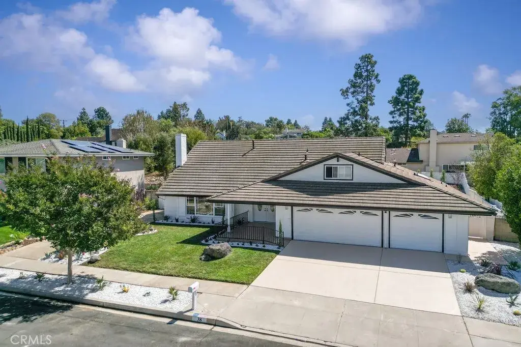 38 Lucero, Thousand Oaks, CA 91360 - #1