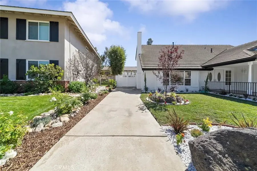 38 Lucero, Thousand Oaks, CA 91360 - #3